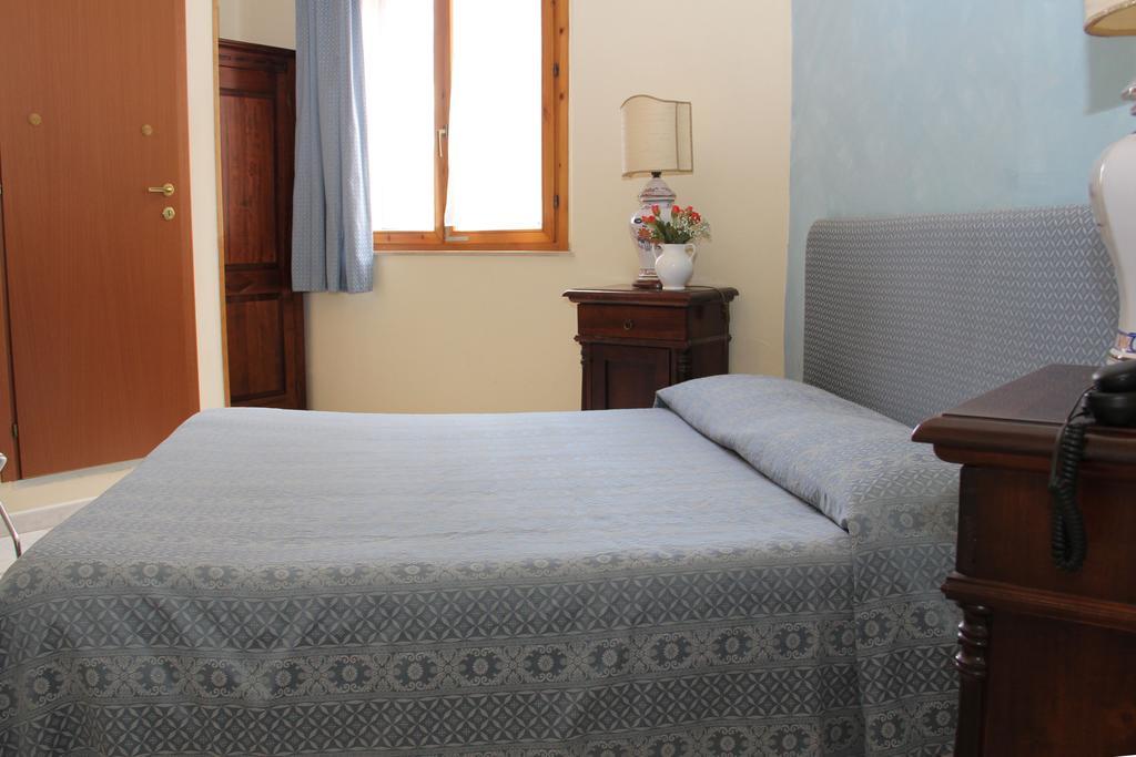 Gemini Camere E Suites Grosseto Eksteriør billede